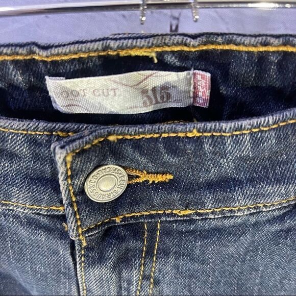 Levi’s 515 bootcut jeans  - Picture 2 of 8